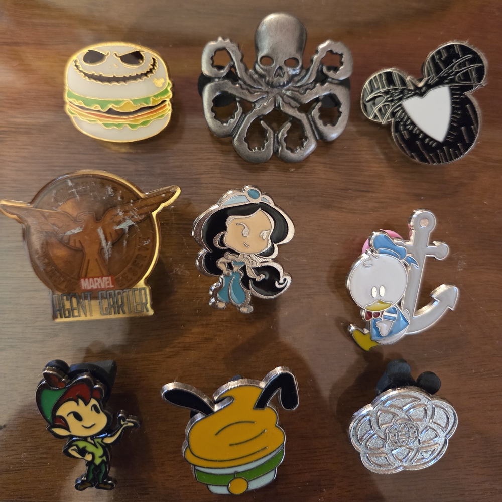 Disney Character Enamel Pin Set - Multicolor